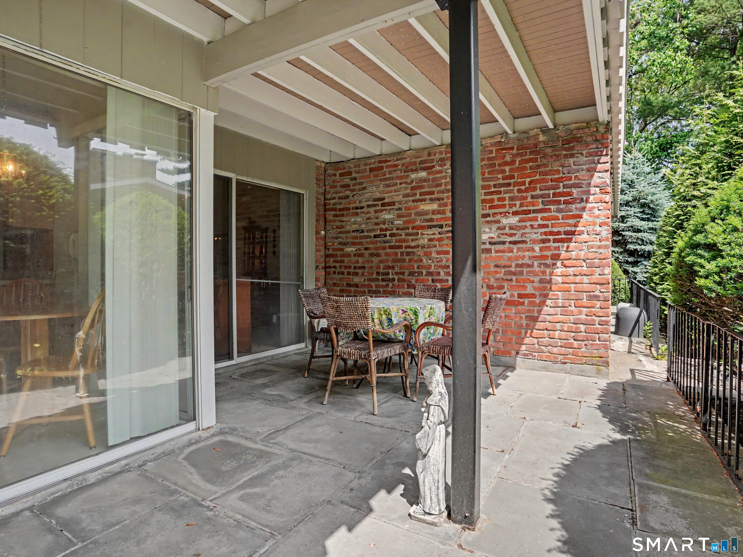 18 Southport Woods Drive Fairfield CT 06890