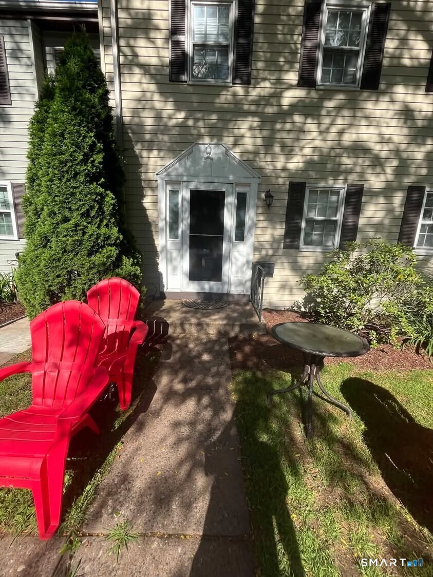 66 Willieb Street Glastonbury CT 06033