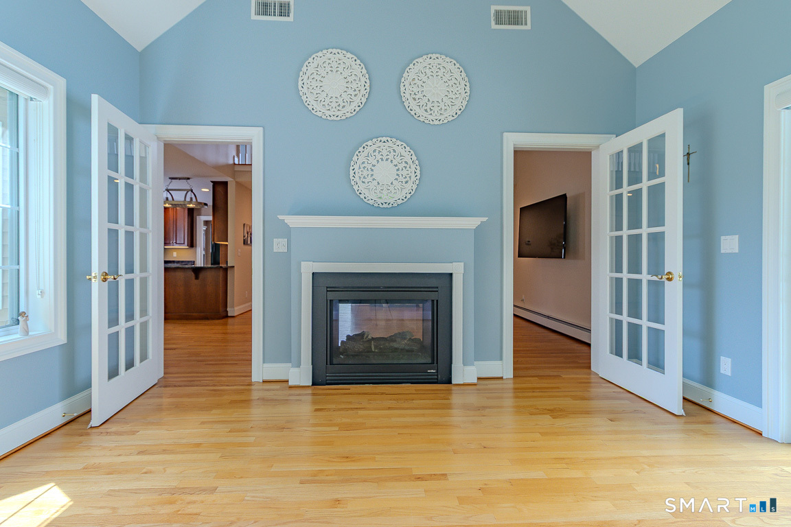 9 Streamside Lane Berlin CT 06037