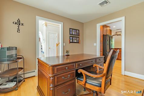 9 Streamside Lane Berlin CT 06037