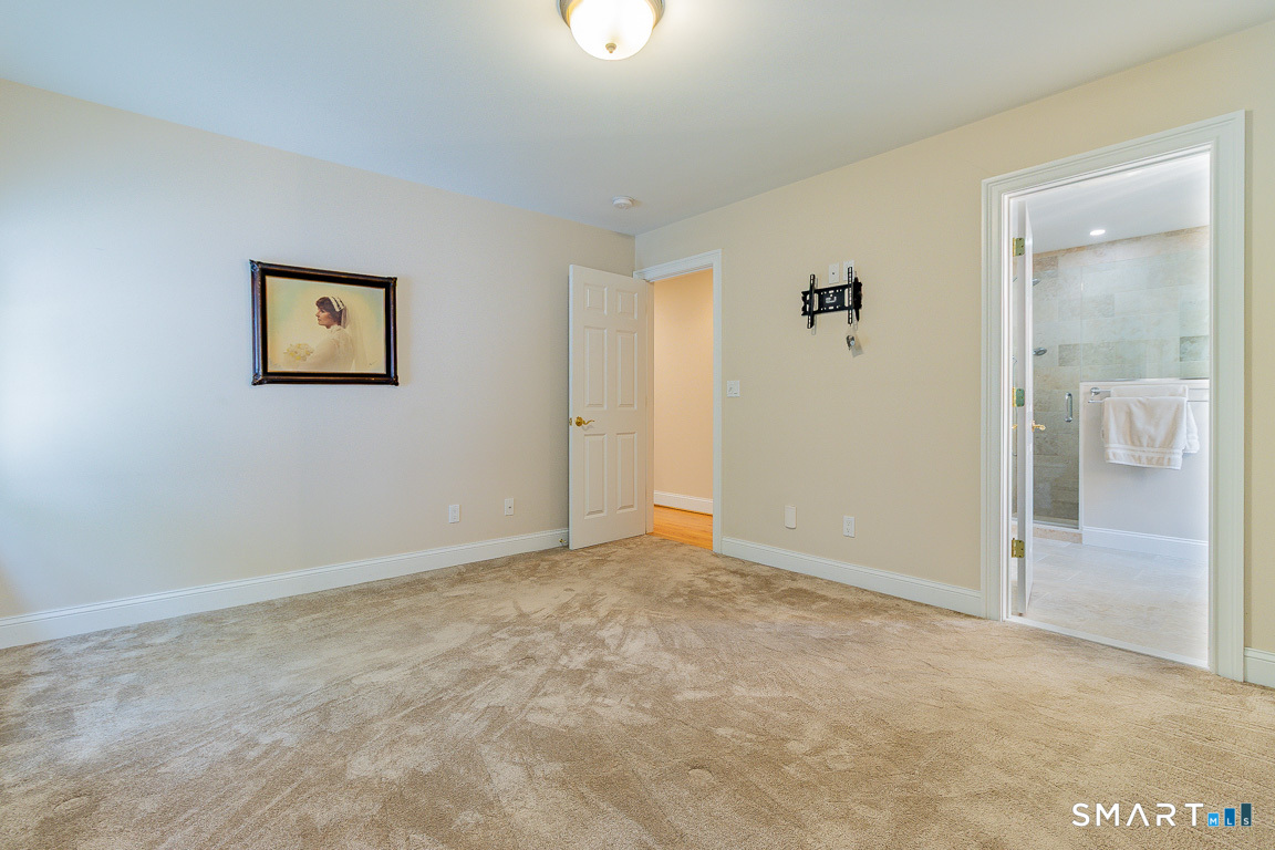 9 Streamside Lane Berlin CT 06037