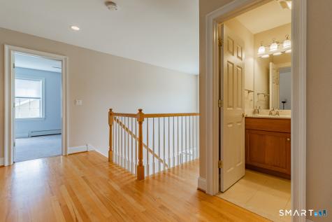 9 Streamside Lane Berlin CT 06037