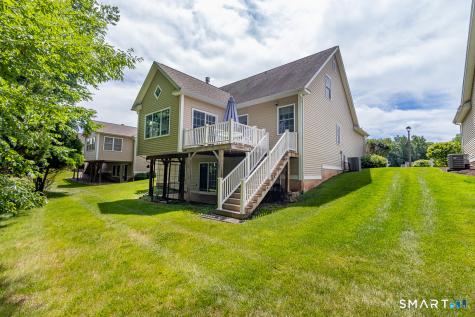 9 Streamside Lane Berlin CT 06037