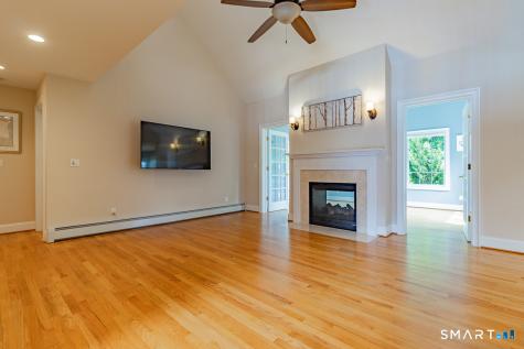 9 Streamside Lane Berlin CT 06037
