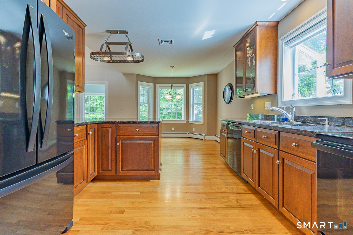 9 Streamside Lane Berlin CT 06037