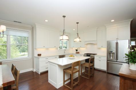 788 Farmington Avenue Farmington CT 06032