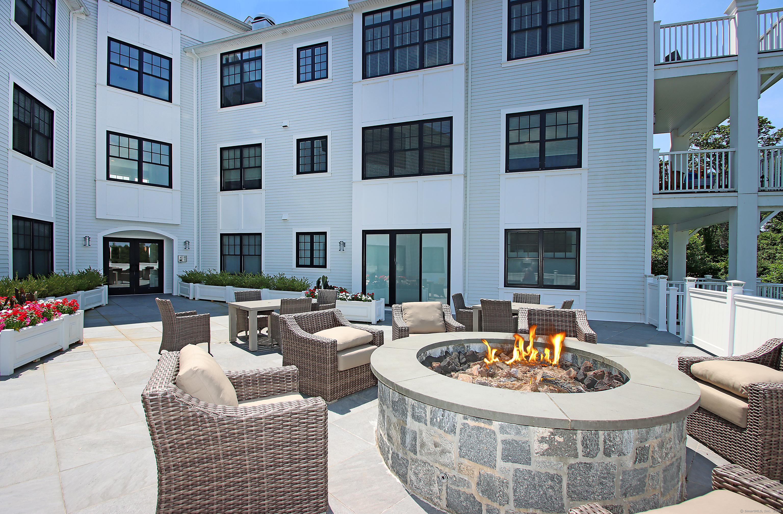 788 Farmington Avenue Farmington CT 06032