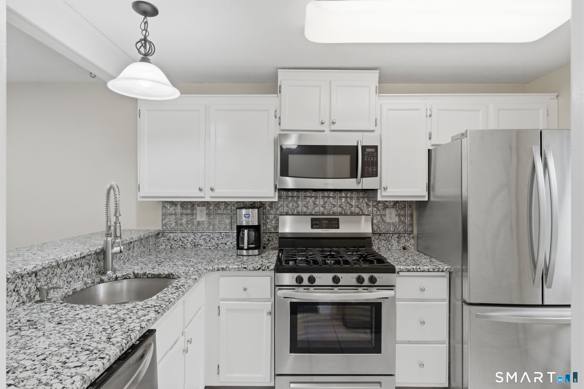 28 Chestnut Court Rocky Hill CT 06067