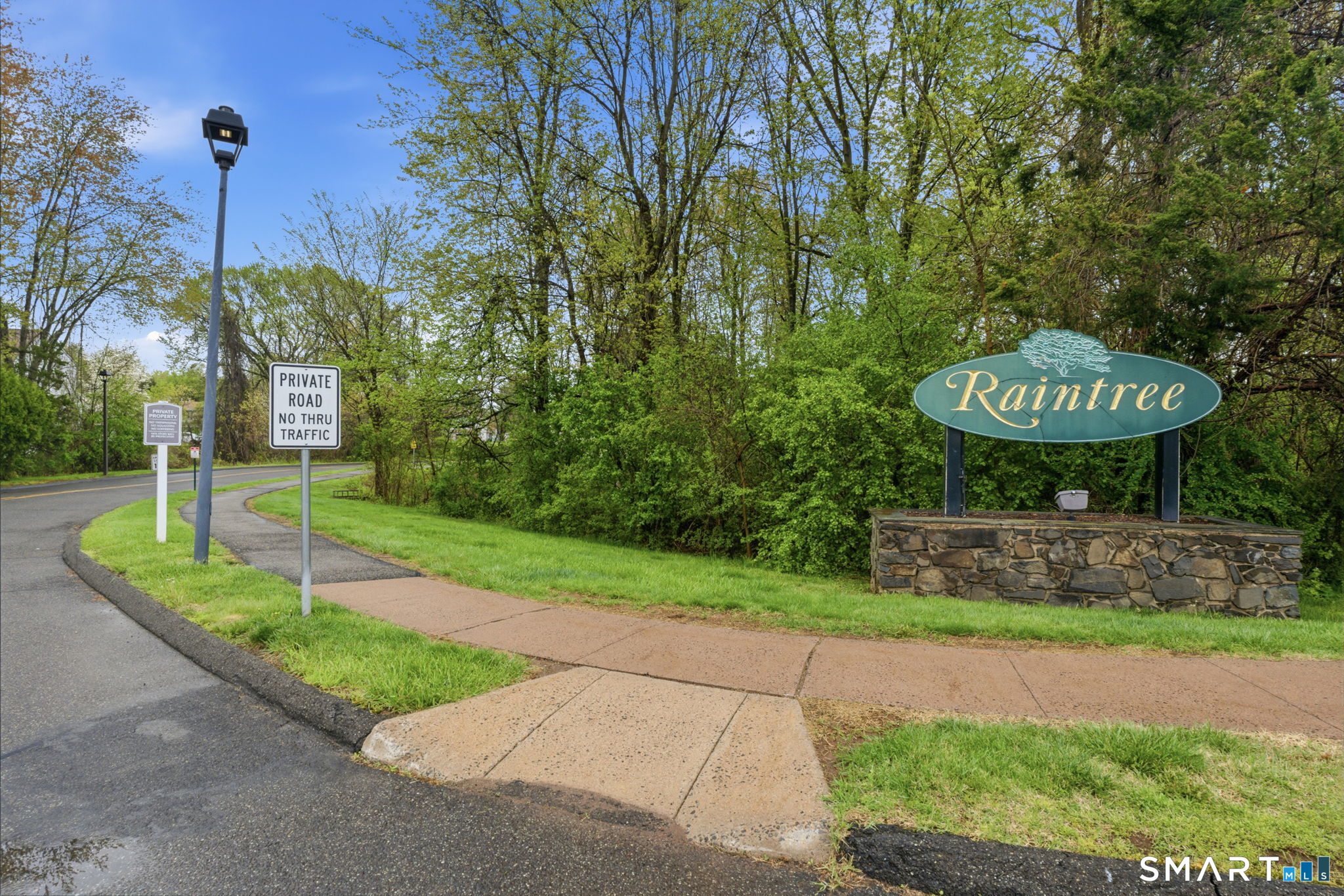 28 Chestnut Court Rocky Hill CT 06067