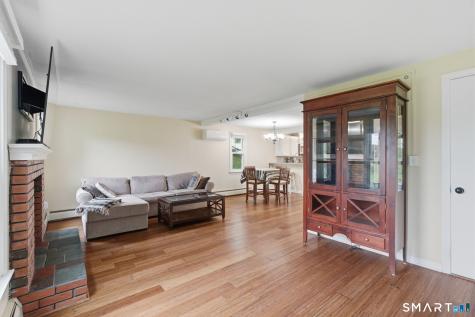 28 Chestnut Court Rocky Hill CT 06067