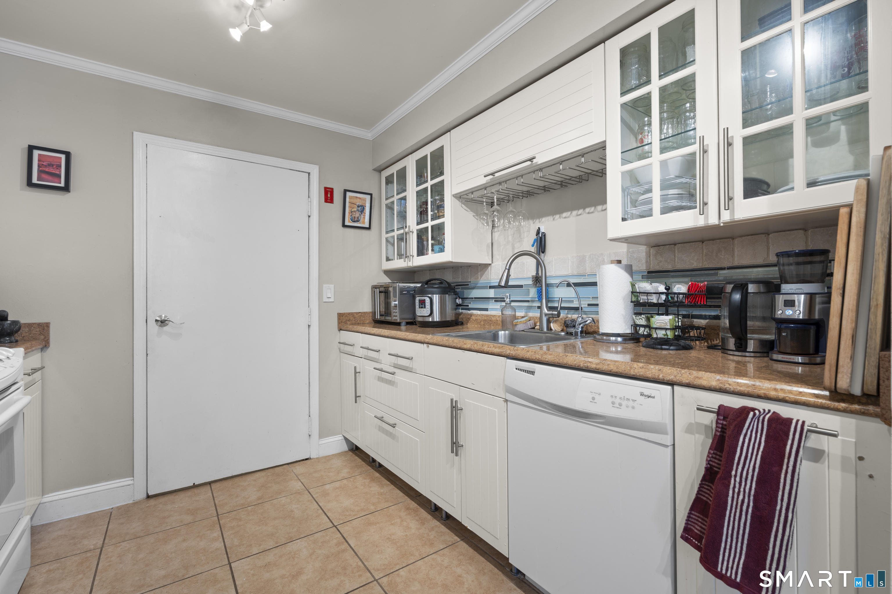 183 Livingston Place Bridgeport CT 06610