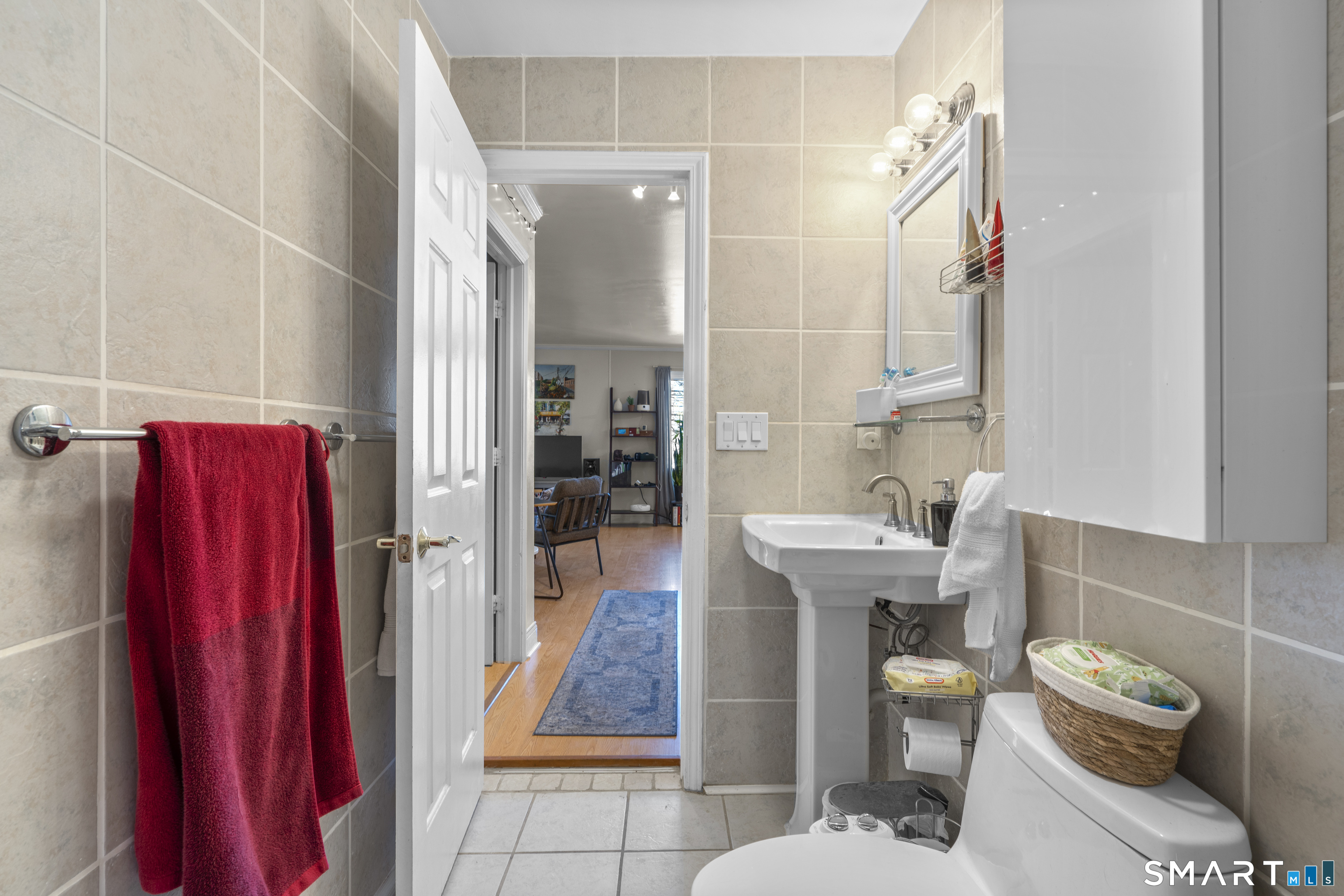 183 Livingston Place Bridgeport CT 06610