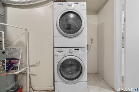 183 Livingston Place Bridgeport CT 06610