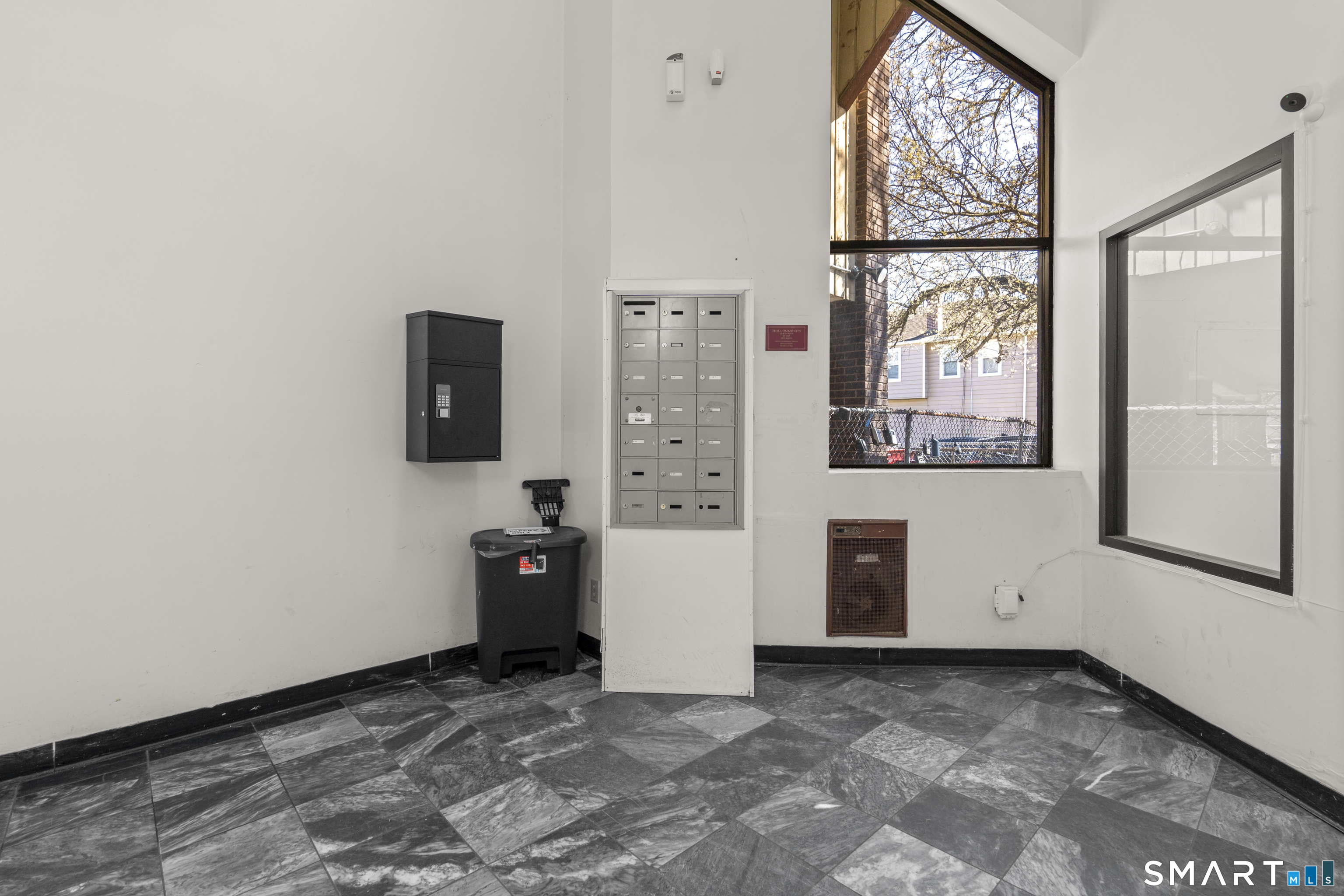 183 Livingston Place Bridgeport CT 06610