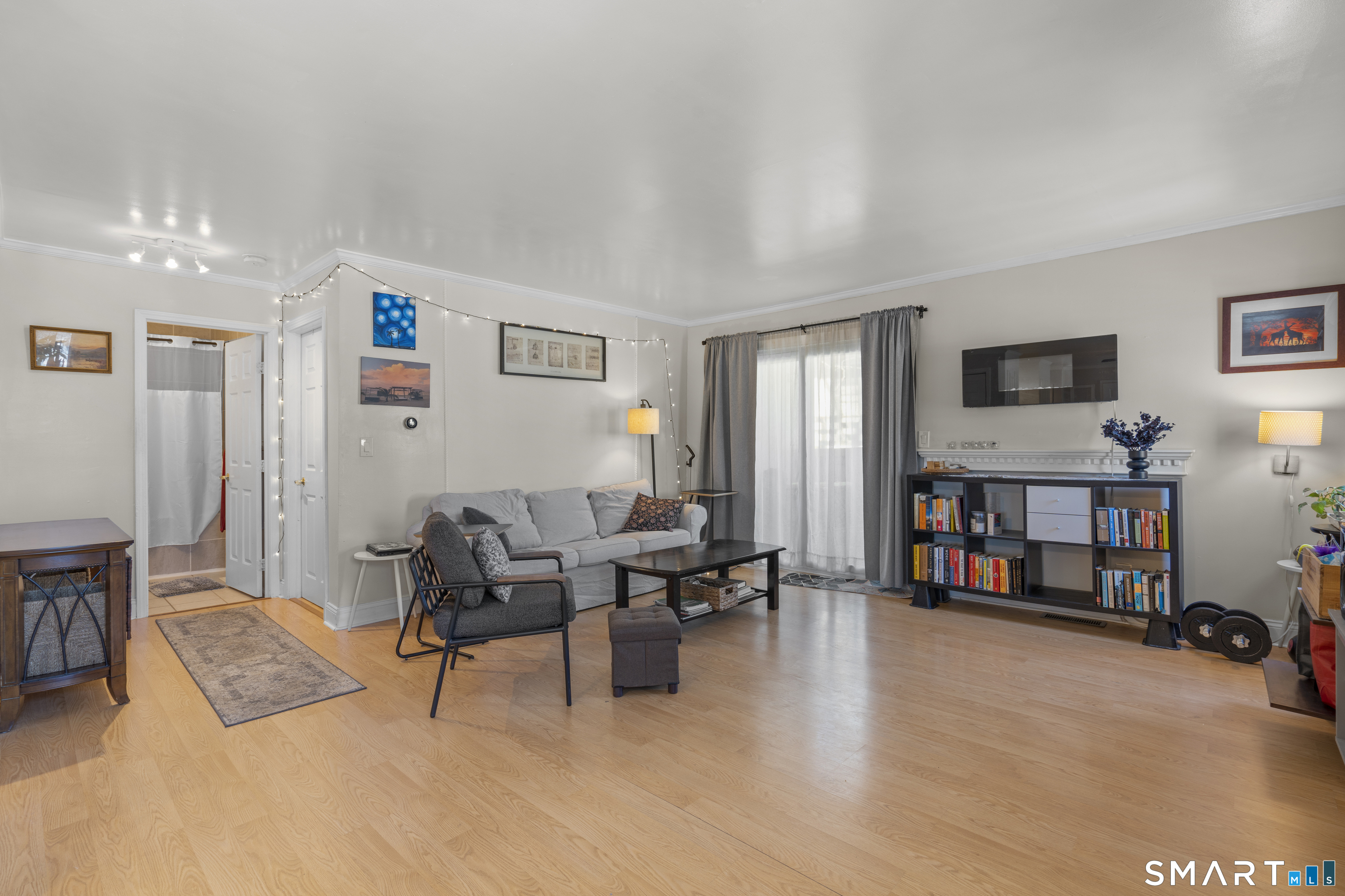 183 Livingston Place Bridgeport CT 06610