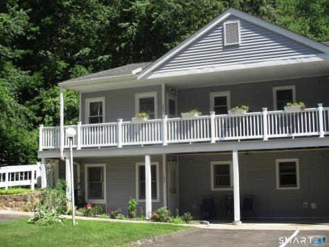 103 Hidden Knolls Circle Monroe CT 06468