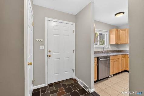 26 Larkspur Drive Cromwell CT 06416