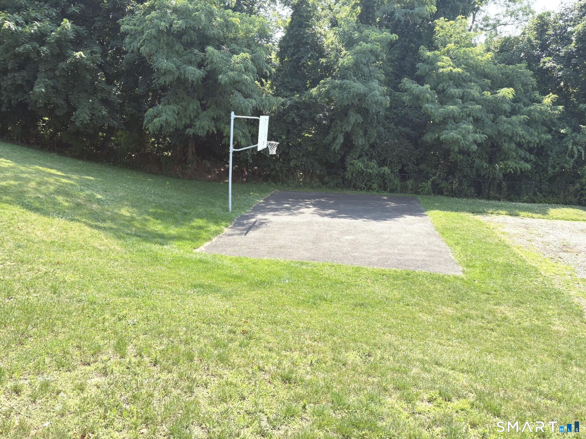 55 Mill Plain Road Danbury CT 06811