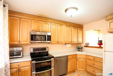 19 Woodway Road Stamford CT 06907