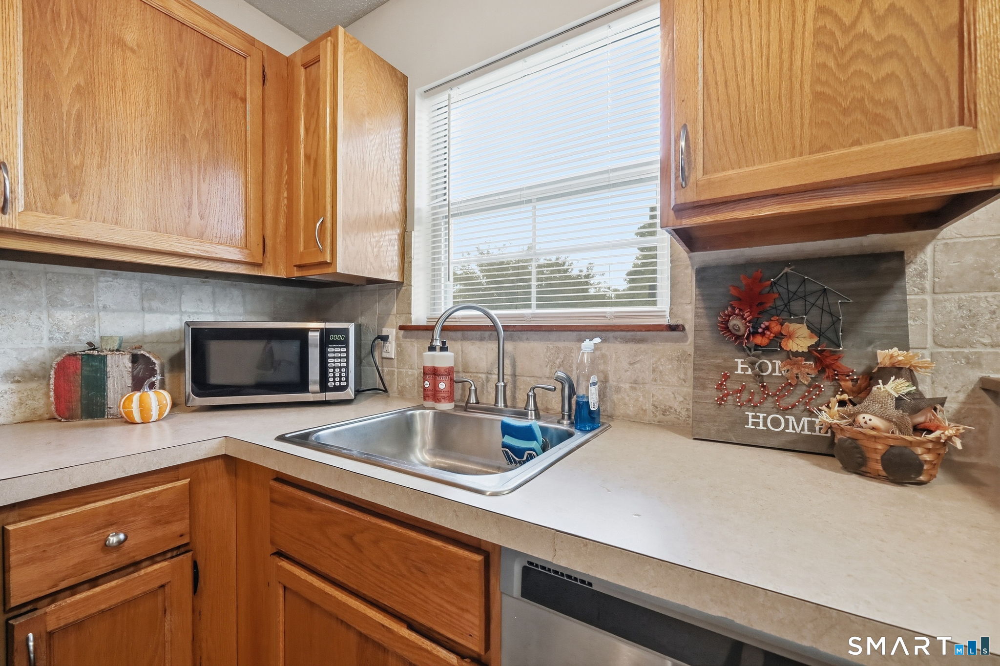30 New Hampshire Drive New Britain CT 06052