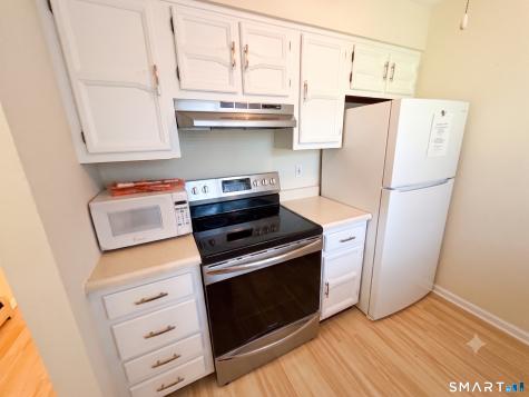 215 Foxwood Lane Milford CT 06461