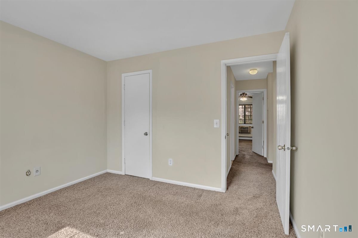 215 Foxwood Lane Milford CT 06461