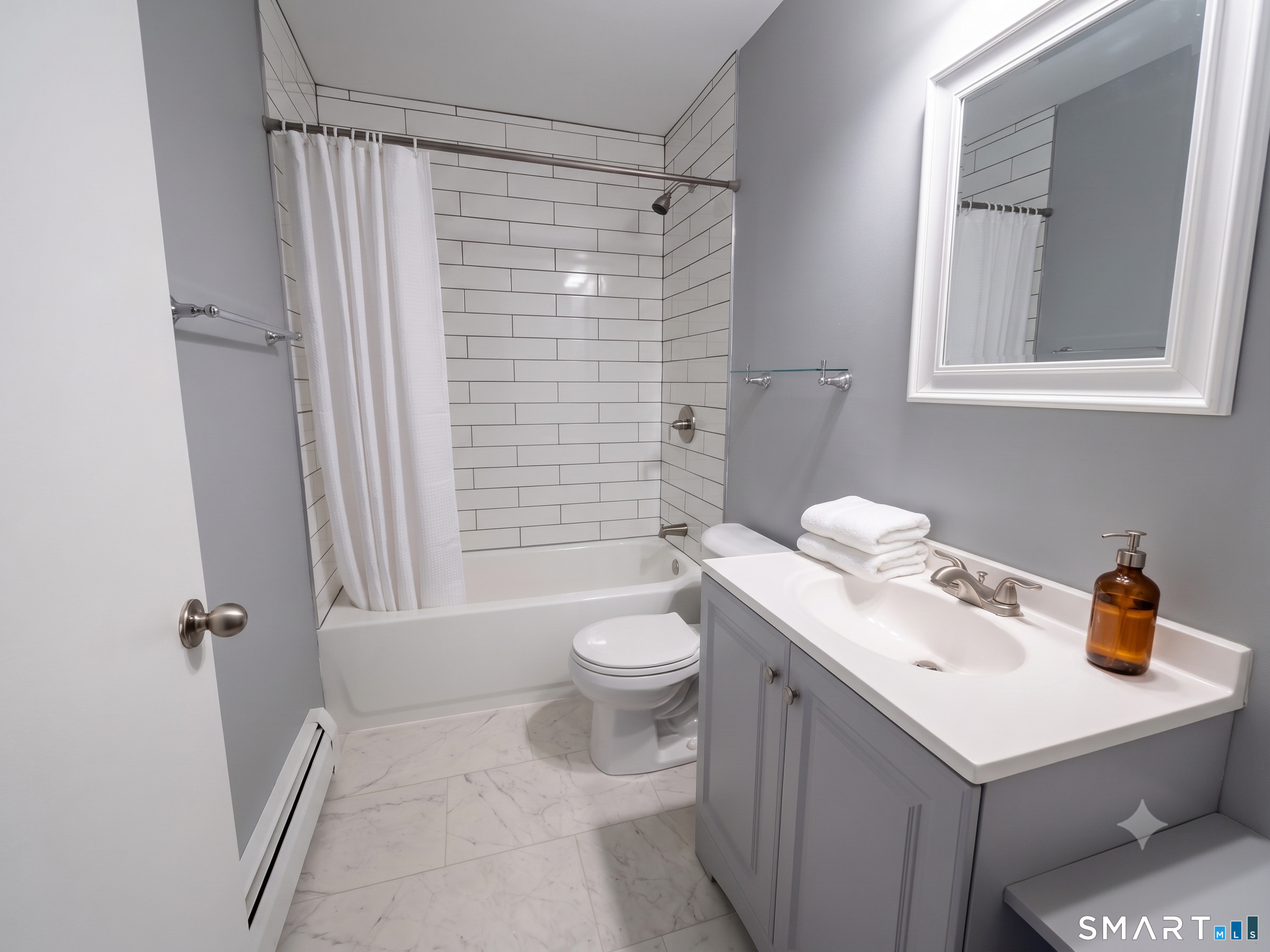 215 Foxwood Lane Milford CT 06461