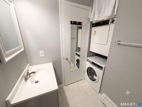 215 Foxwood Lane Milford CT 06461