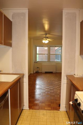 31 Woodland Street Hartford CT 06105