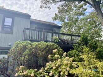 24 Harbour Village Branford CT 06405