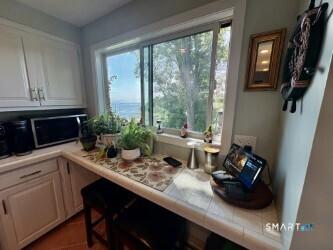 24 Harbour Village Branford CT 06405