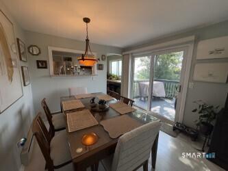 24 Harbour Village Branford CT 06405