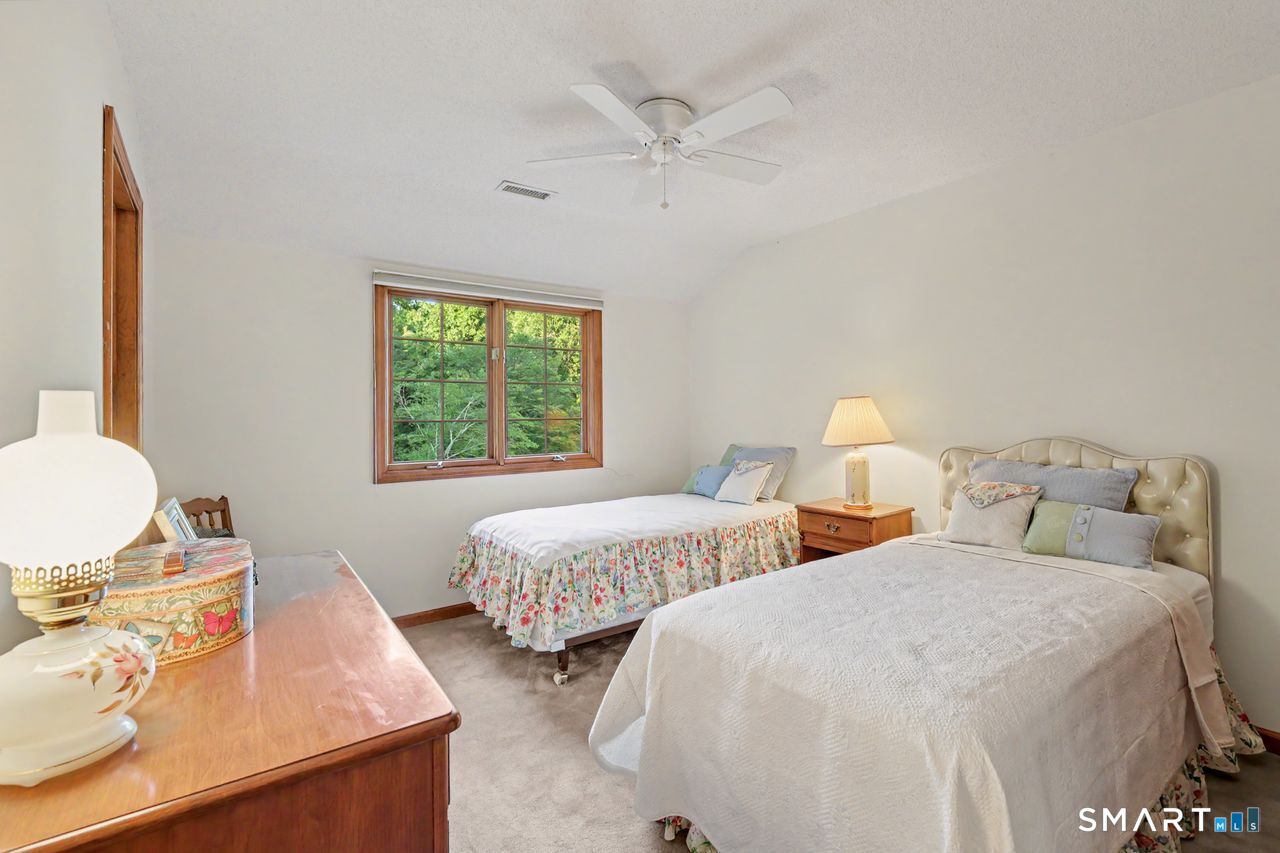 55 Jardin Circle Shelton CT 06484