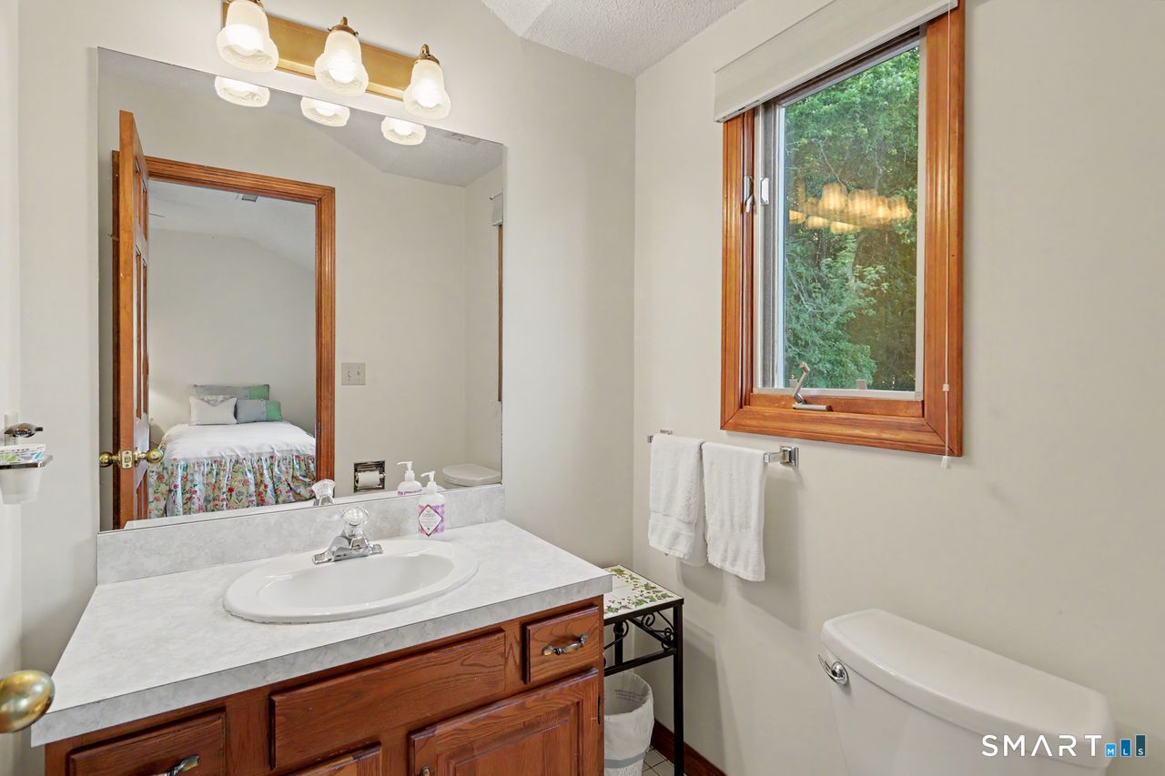55 Jardin Circle Shelton CT 06484