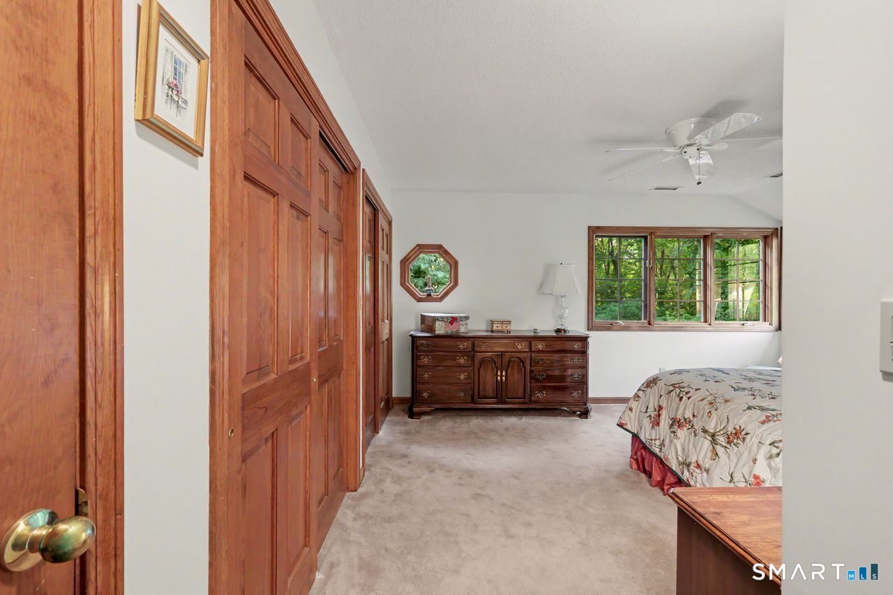55 Jardin Circle Shelton CT 06484