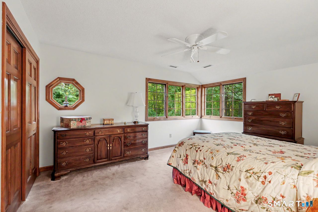 55 Jardin Circle Shelton CT 06484