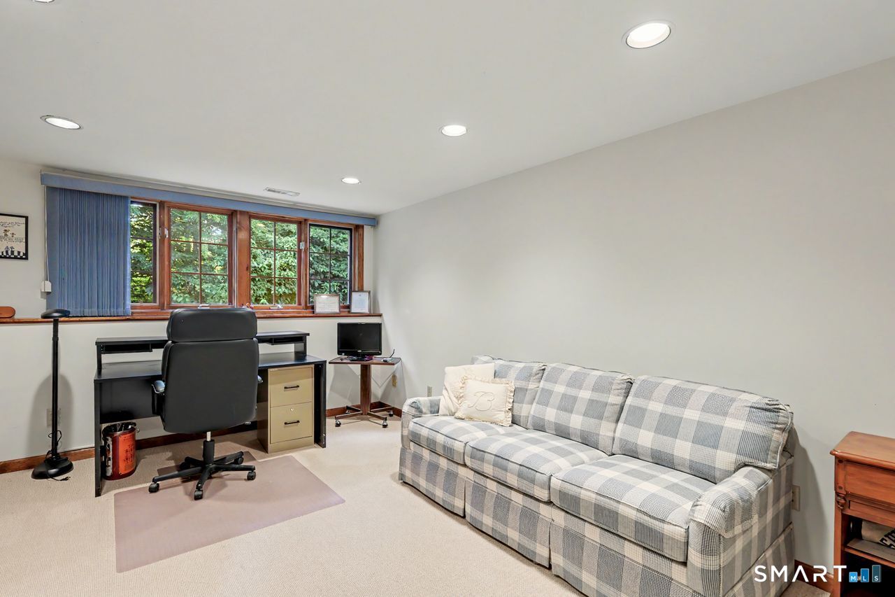 55 Jardin Circle Shelton CT 06484