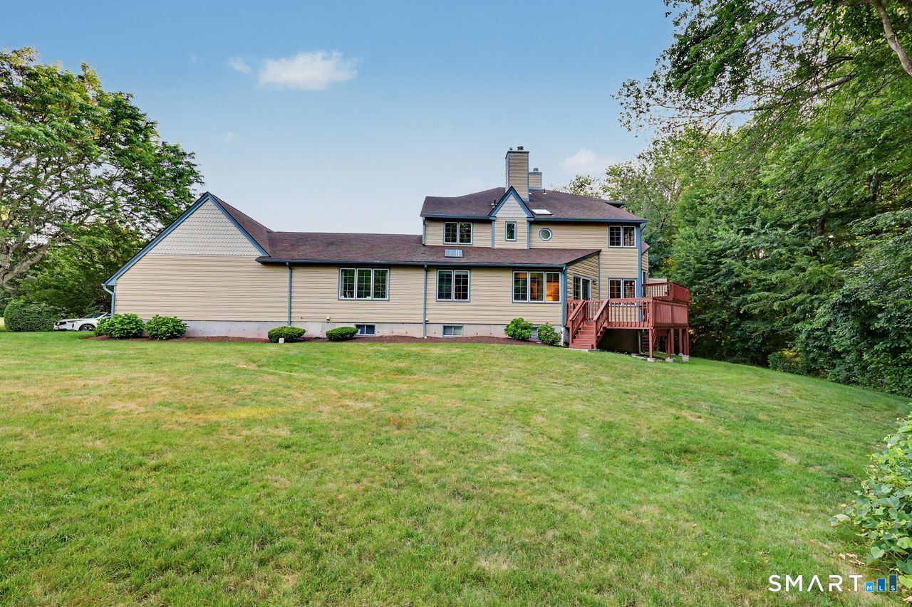 55 Jardin Circle Shelton CT 06484
