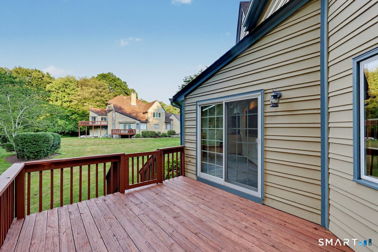 55 Jardin Circle Shelton CT 06484