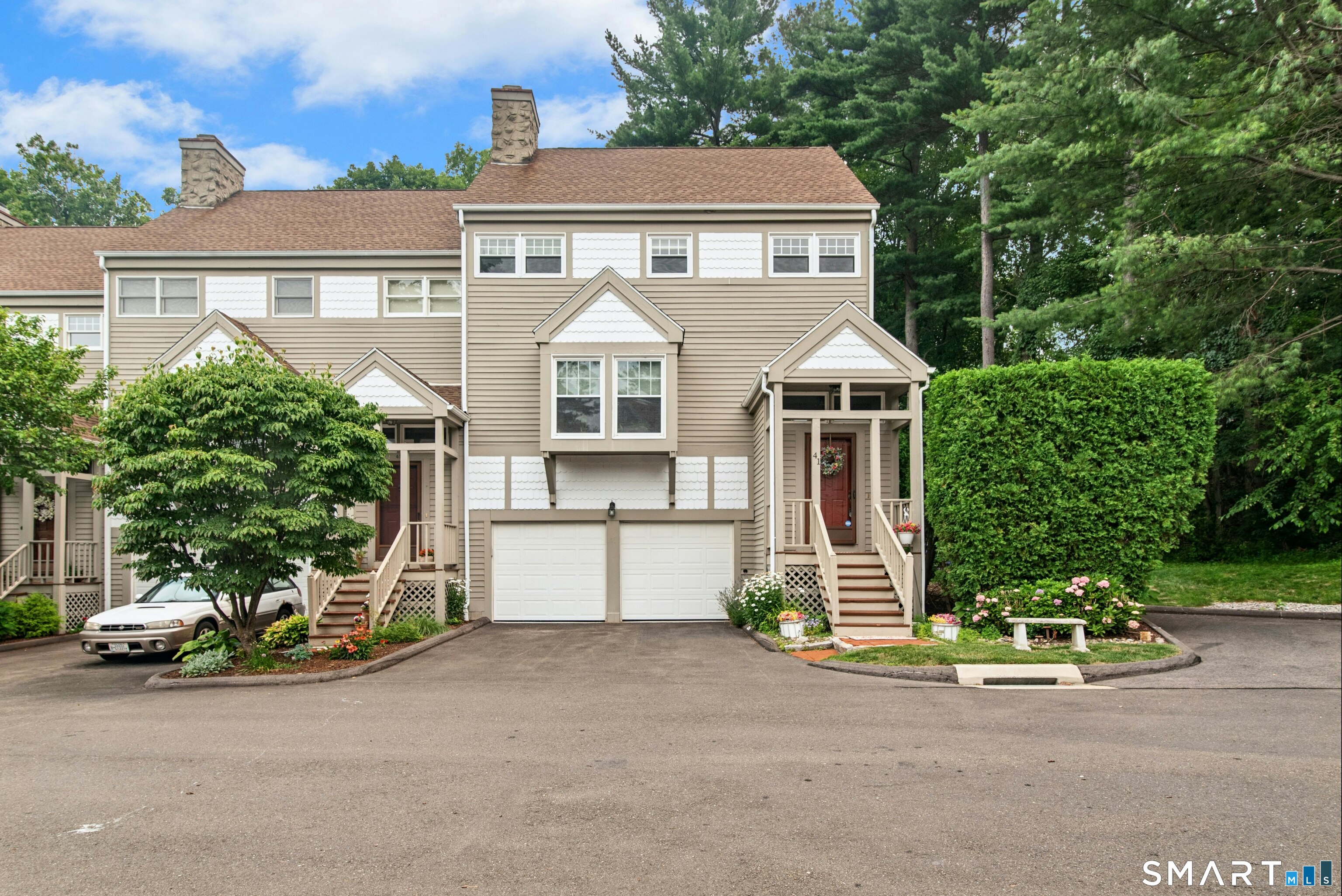 41 Greystone Shelton CT 06484