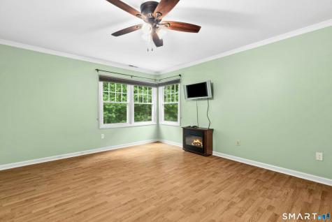 41 Greystone Shelton CT 06484