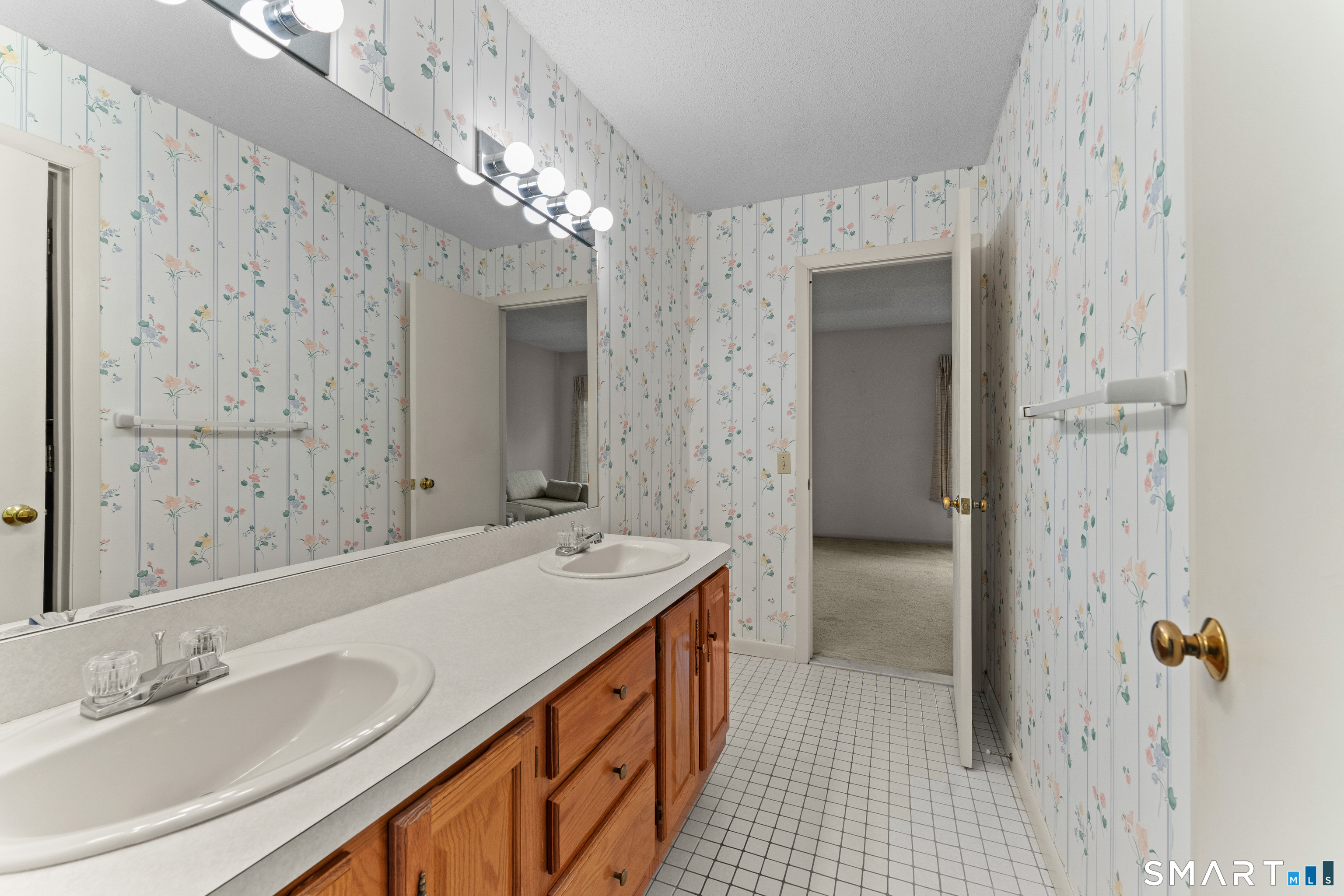 675 Newfield Street Middletown CT 06457