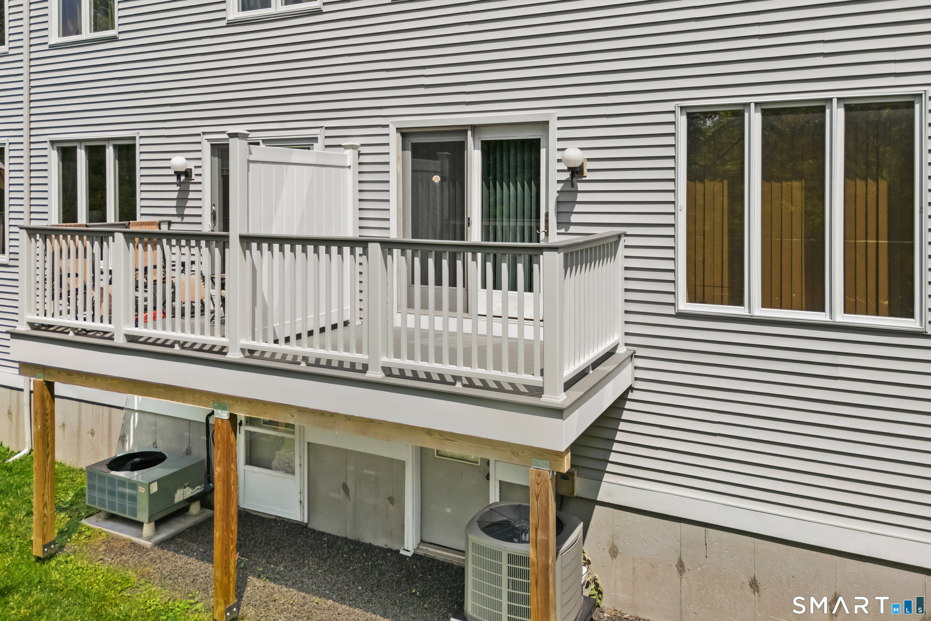 675 Newfield Street Middletown CT 06457