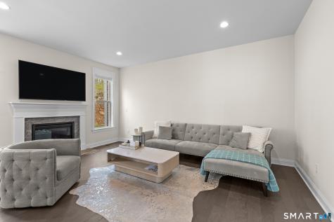 16 Hunting Ridge Lane Bethel CT 06801