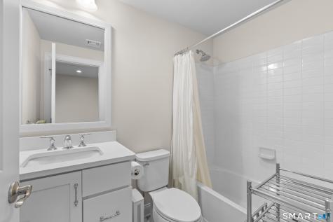 16 Hunting Ridge Lane Bethel CT 06801