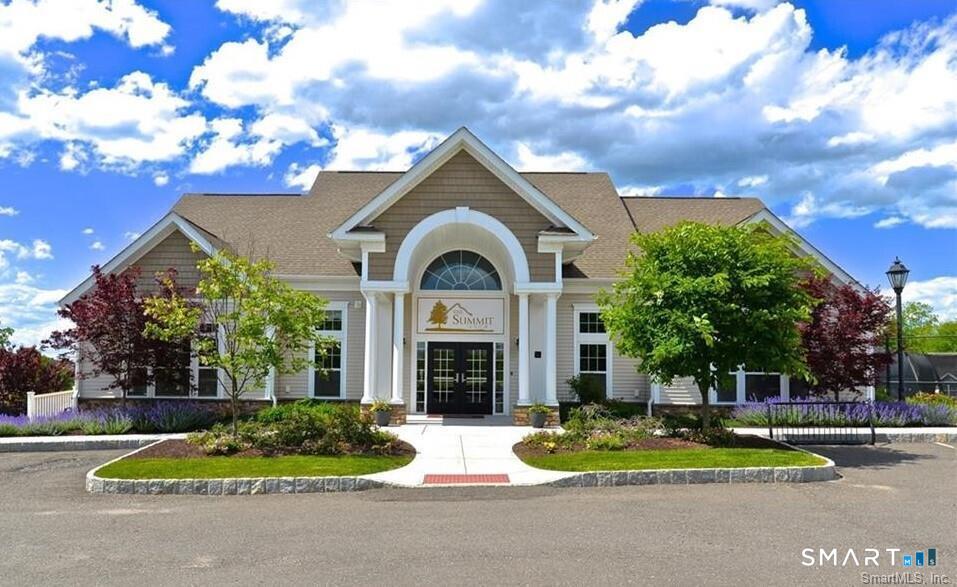 16 Hunting Ridge Lane Bethel CT 06801