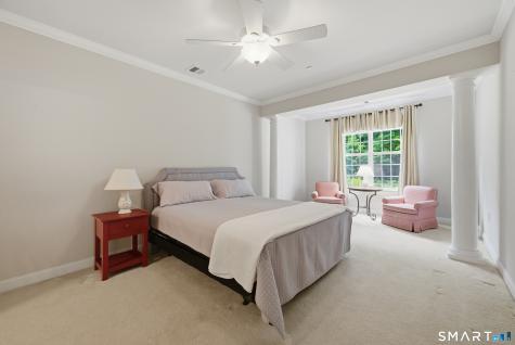 1011 Brookside Court Newtown CT 06470