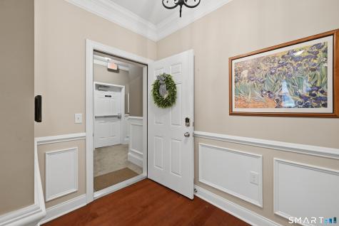 1011 Brookside Court Newtown CT 06470