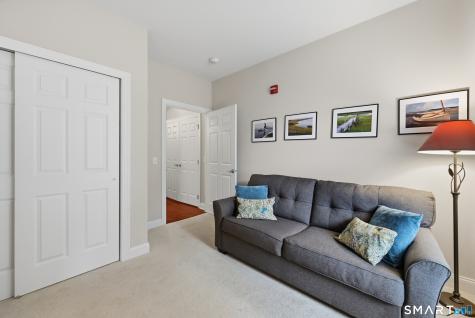 1011 Brookside Court Newtown CT 06470