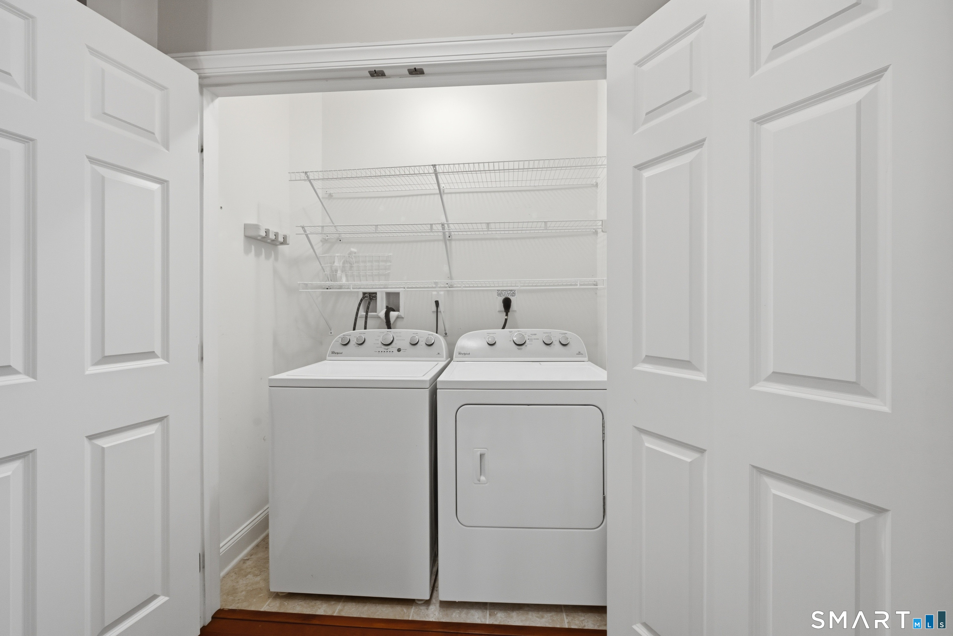 1011 Brookside Court Newtown CT 06470